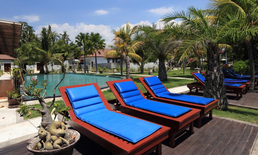 Puri Saron Hotel Baruna Beach Lovina Екстер'єр фото